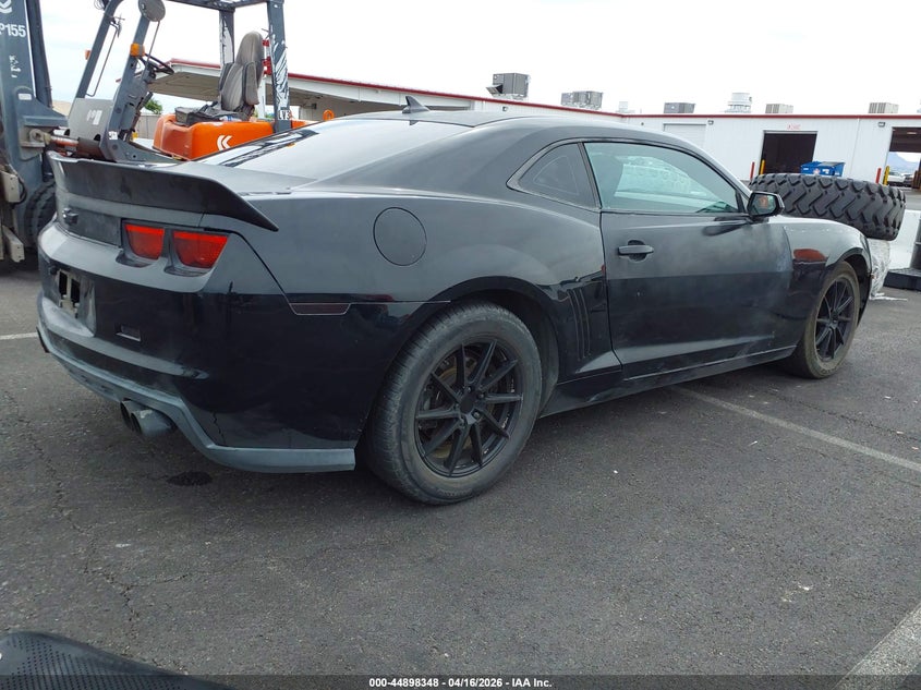 2011 Chevrolet Camaro 1Ls