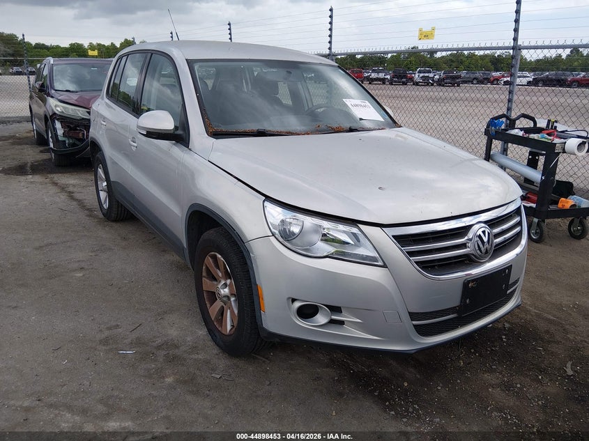 2010 Volkswagen Tiguan S