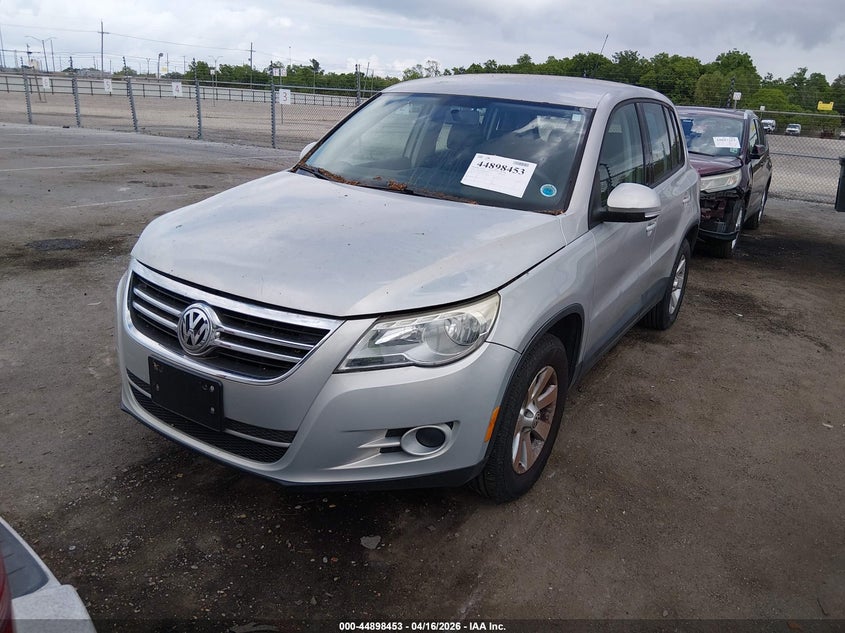 2010 Volkswagen Tiguan S