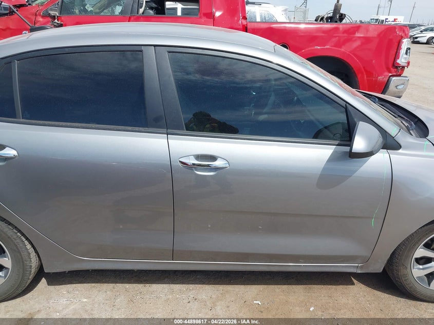 VIN 3KPA24AD9ME415497 2021 KIA RIO S