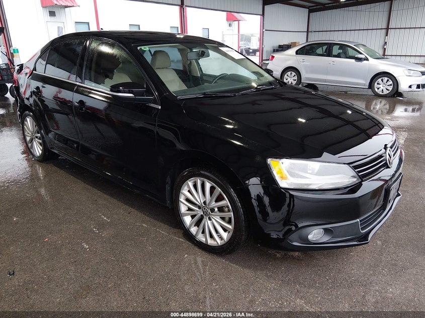 2012 VOLKSWAGEN JETTA 2.5L SEL