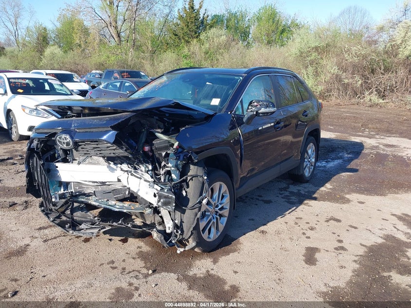 2025 Toyota Rav4 Xle Premium