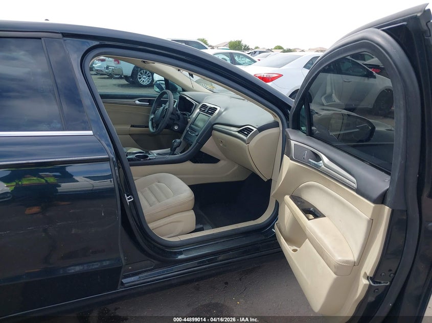 2014 Ford Fusion Hybrid Se