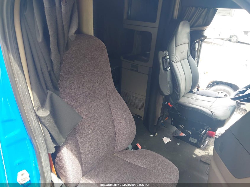 2017 OTHER FREIGHTLINER CASCADIA 125 TRUCK N/A