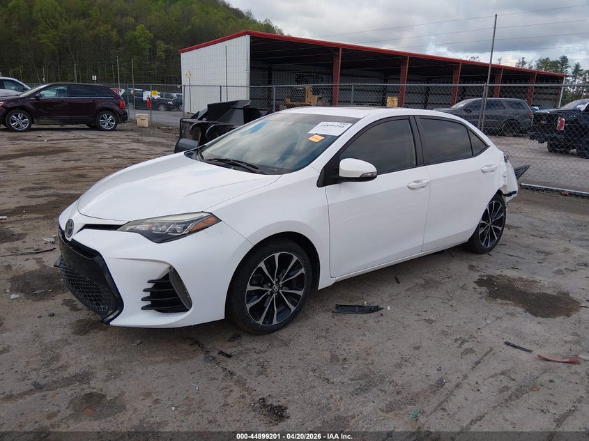 2018 Toyota Corolla Se 2T1BURHE4JC973620 photo 1