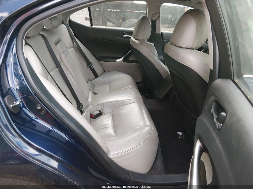 2011 LEXUS IS 250 auction photo 8