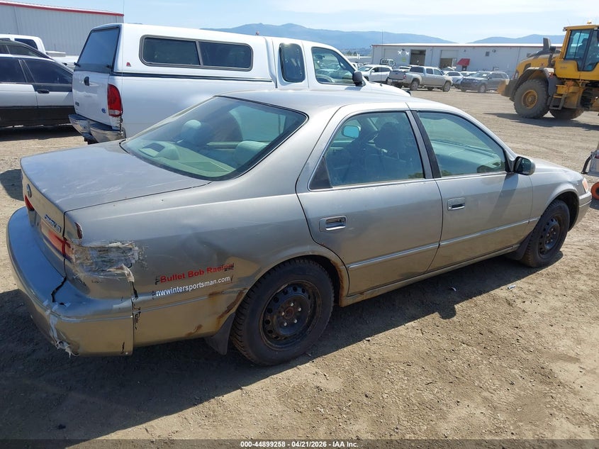 1999 Toyota Camry Le
