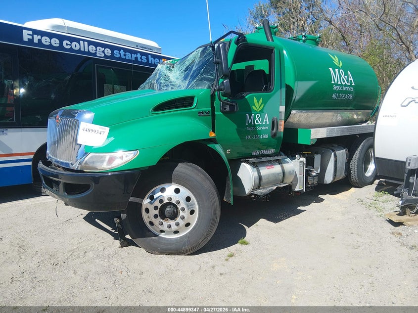 2020 INTERNATIONAL MV auction photo 2