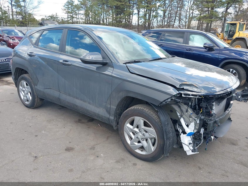 2025 HYUNDAI KONA SE