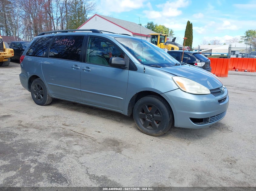 2005 Toyota Sienna Le