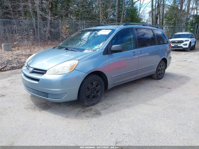 2005 Toyota Sienna Le
