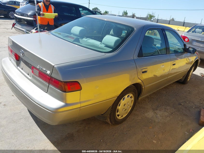 1998 Toyota Camry Le