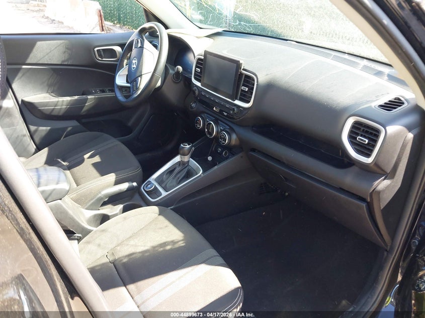 2024 Hyundai Venue Sel