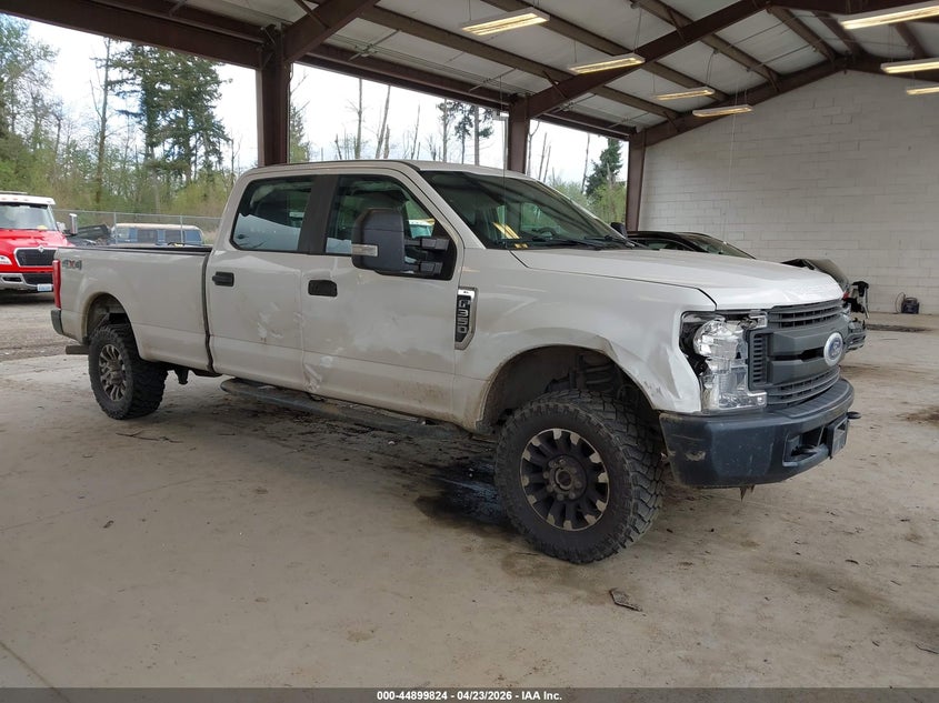 2019 FORD F-350 XL