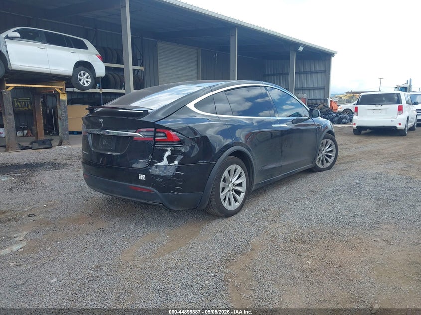 2017 TESLA MODEL X auction photo 4