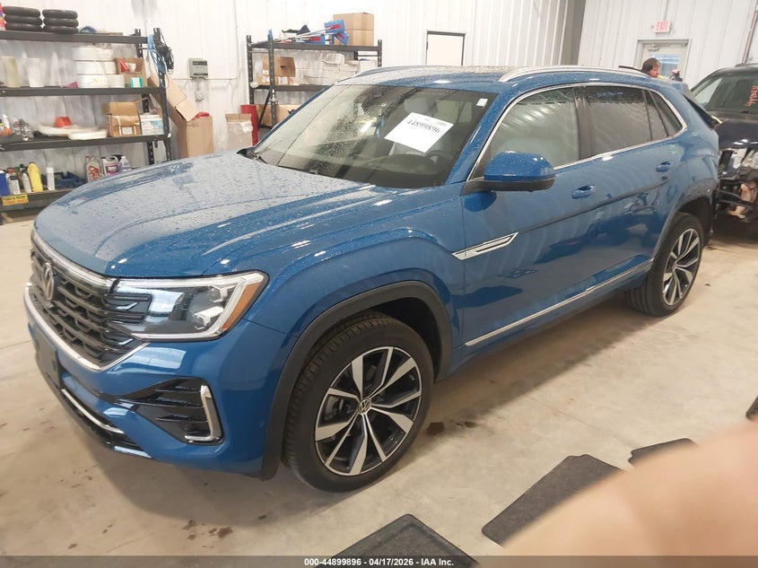 1V2FE2CA8SC205741 2025 Volkswagen Atlas Cross Sport 2.0t Sel Premium R-Line photo 1