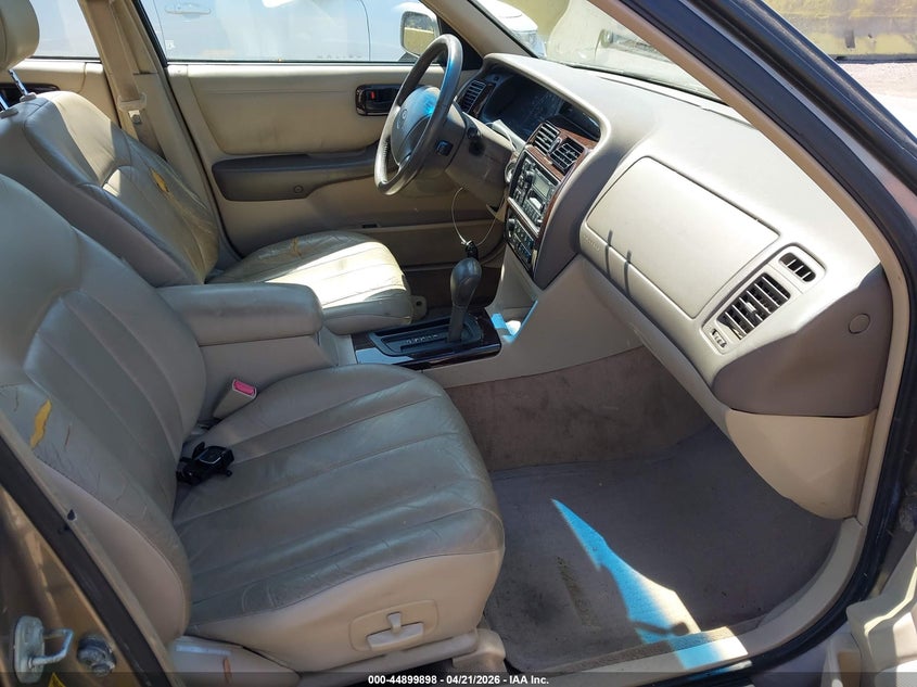 1999 Toyota Avalon Xls