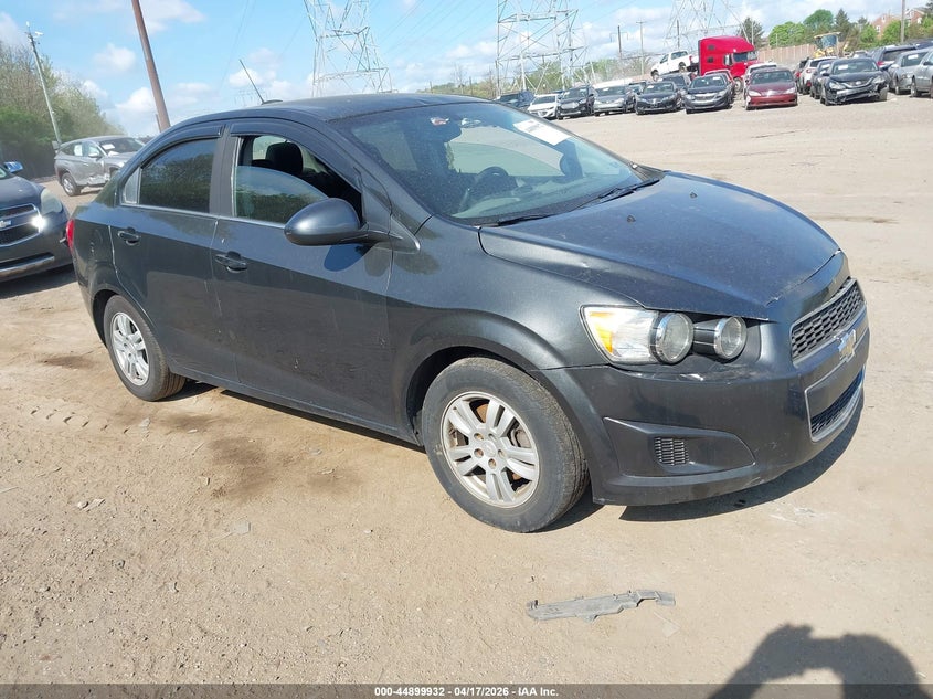 2015 Chevrolet Sonic Lt Auto