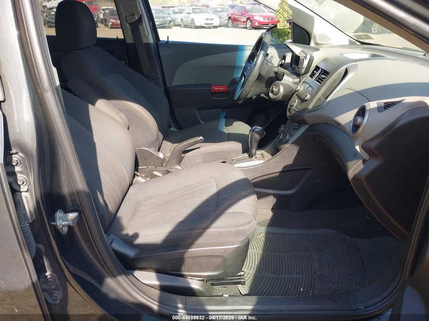 2015 Chevrolet Sonic Lt Auto