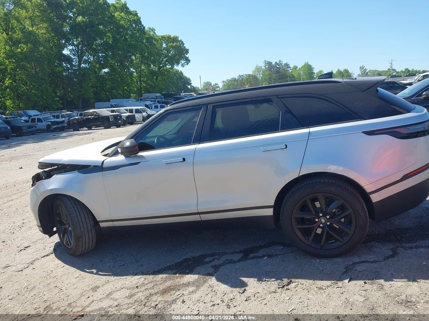 2025 Land Rover Range Rover Velar P250 S VIN: SALYJ2EX8SA399327 Lot: 44900040