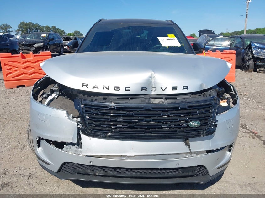 2025 Land Rover Range Rover Velar P250 S VIN: SALYJ2EX8SA399327 Lot: 44900040