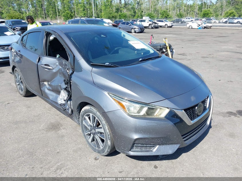 2021 NISSAN VERSA SV XTRONIC CVT