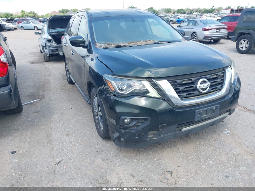 2019 Nissan Pathfinder Sv
