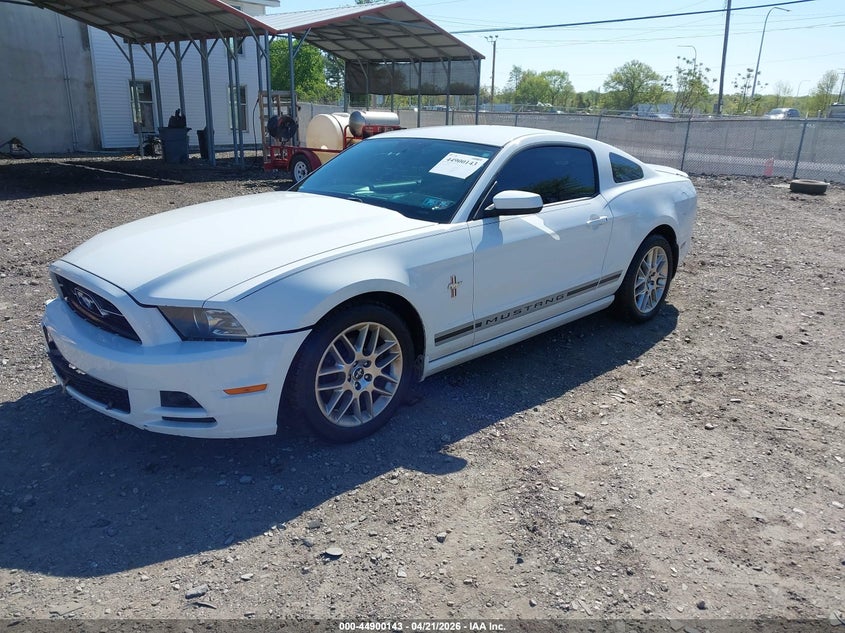 2014 Ford Mustang V6 Premium 1ZVBP8AM9E5200192 photo 1