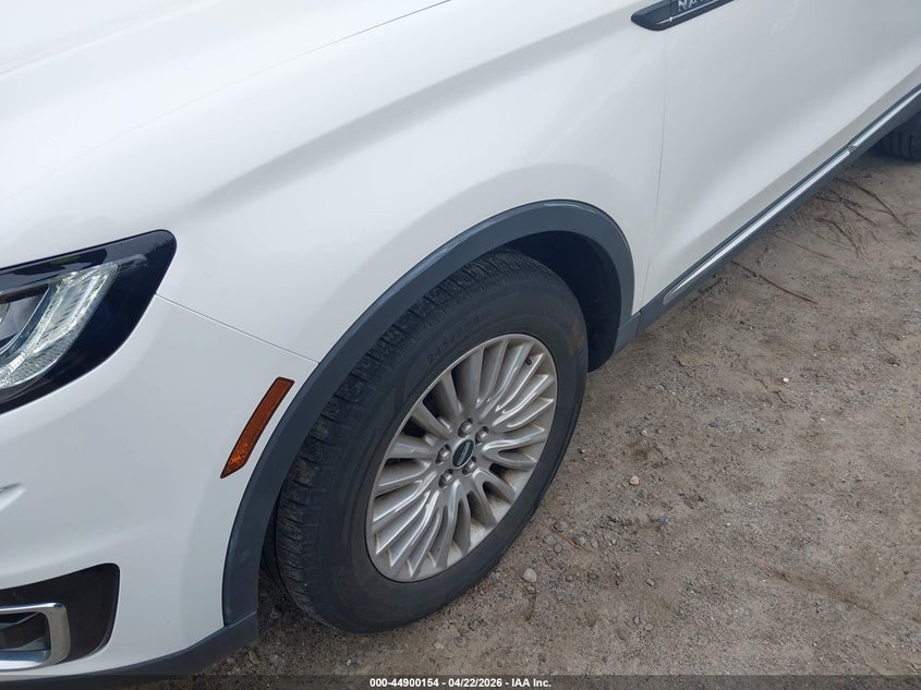 2020 Lincoln Nautilus Standard VIN: 2LMPJ8J9XLBL31498 Lot: 44900154