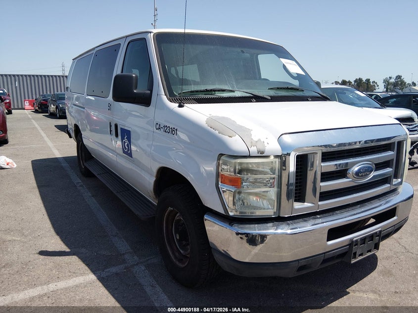 2013 Ford E-350 Super Duty Xlt