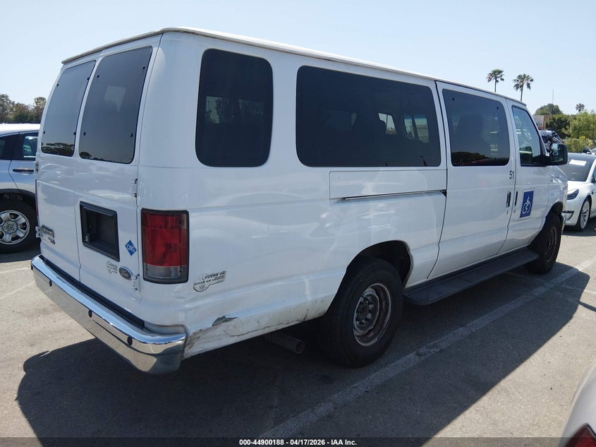 2013 Ford E-350 Super Duty Xlt