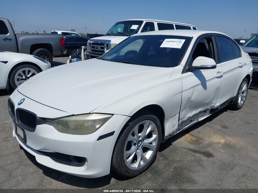 2014 Bmw 320i WBA3B1G53ENS77778 photo 1
