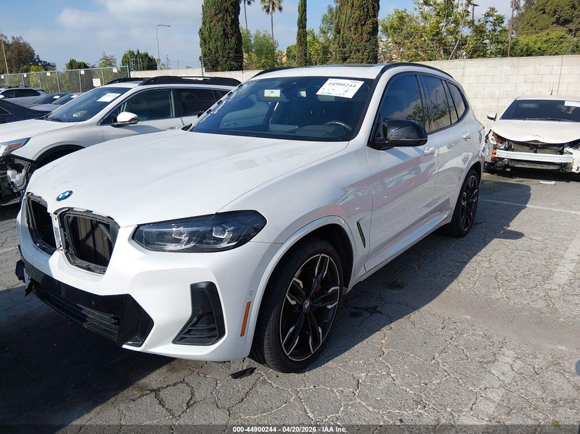 2024 BMW X3 auction photo 2