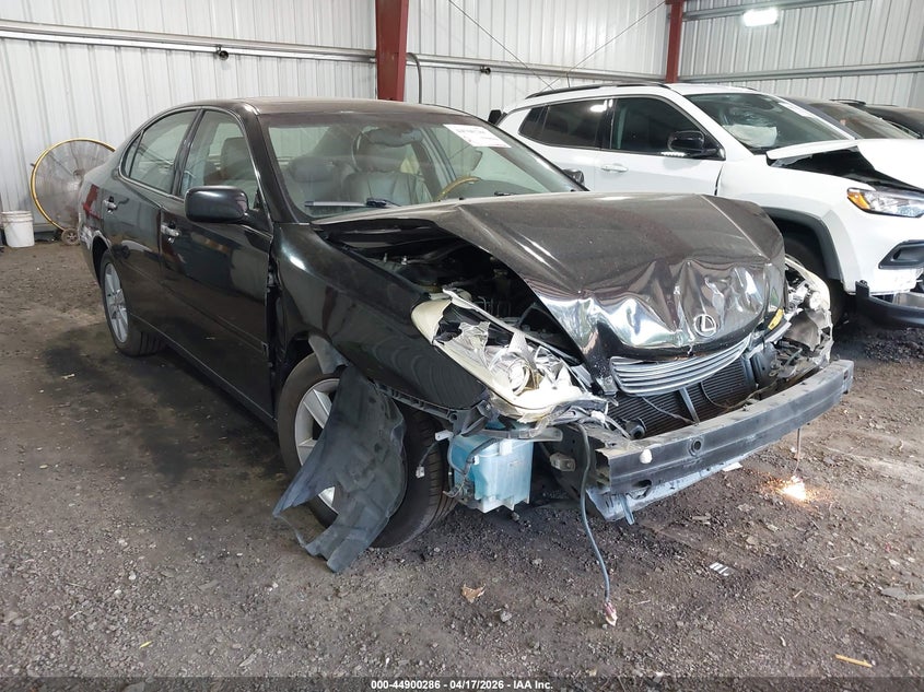 LEXUS ES 330 2005. Lot# 44900286. VIN JTHBA30G855075042. Photo 1