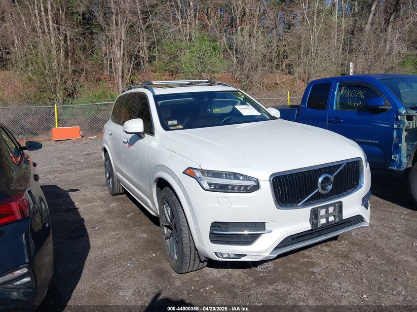 2016 Volvo Xc90 T6 Momentum