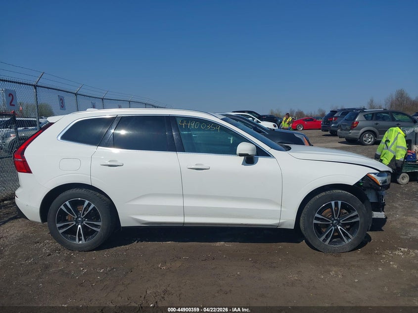 2018 Volvo Xc60 T5 Momentum VIN: YV4102RK2J1077191 Lot: 44900359