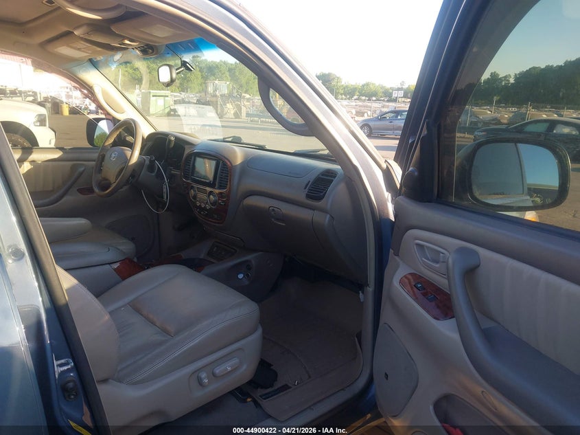 2005 Toyota Sequoia Limited V8