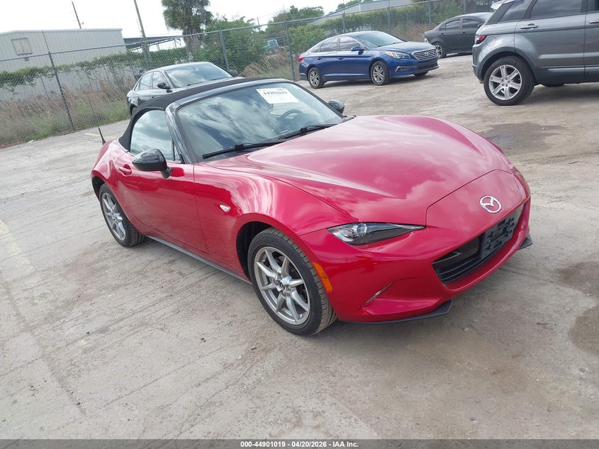 MAZDA MX-5 MIATA 2017. Lot# 44901019. VIN JM1NDAB78H0120327. Photo 1