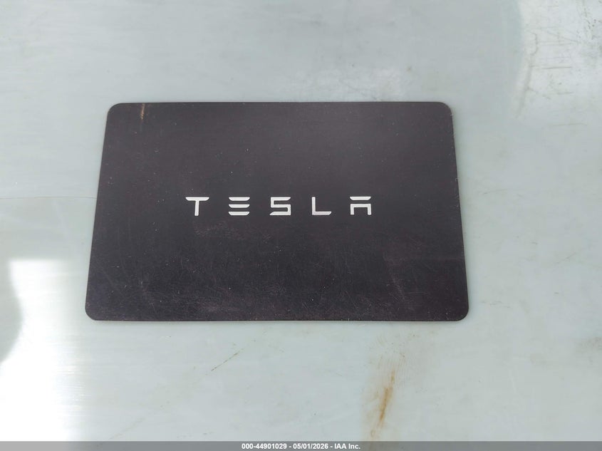 2022 Tesla Model X Dual Motor All-Wheel Drive VIN: 7SAXCBE55NF343159 Lot: 44901029