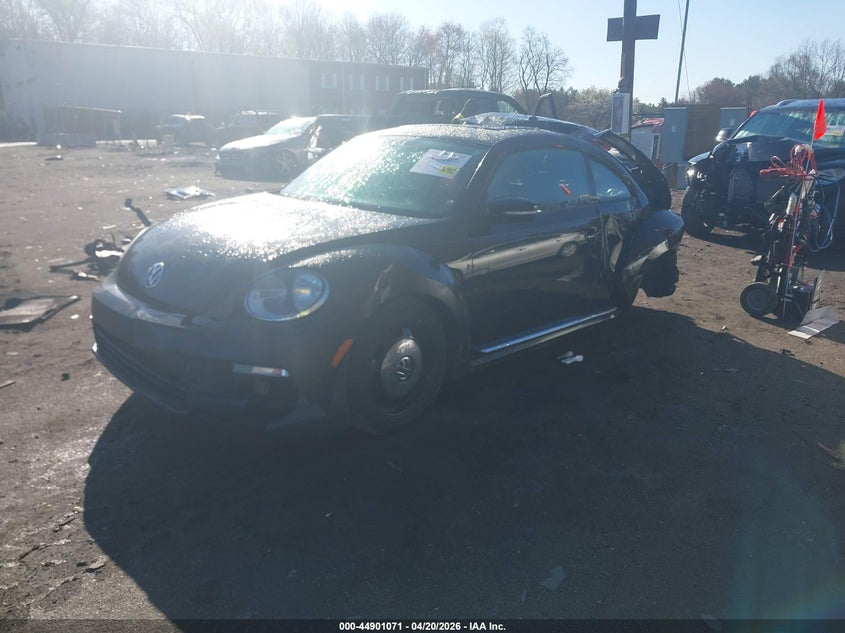 2013 Volkswagen Beetle 2.5l/2.5l Fender Edition 3VWJP7AT7DM686698 photo 1
