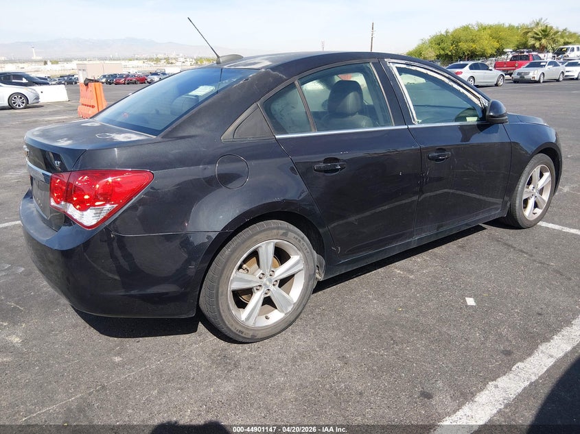 2016 CHEVROLET CRUZE LIMITED auction photo 4