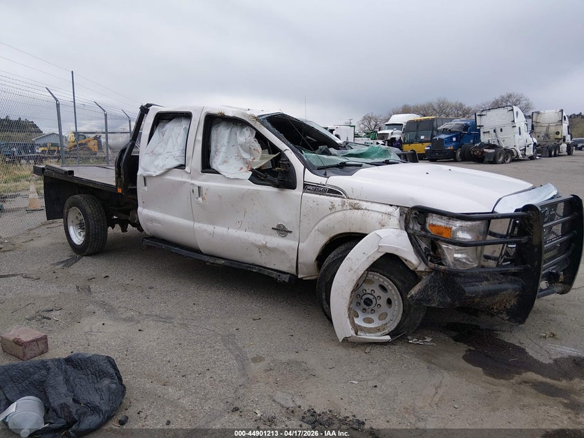 2011 FORD F-350 LARIAT