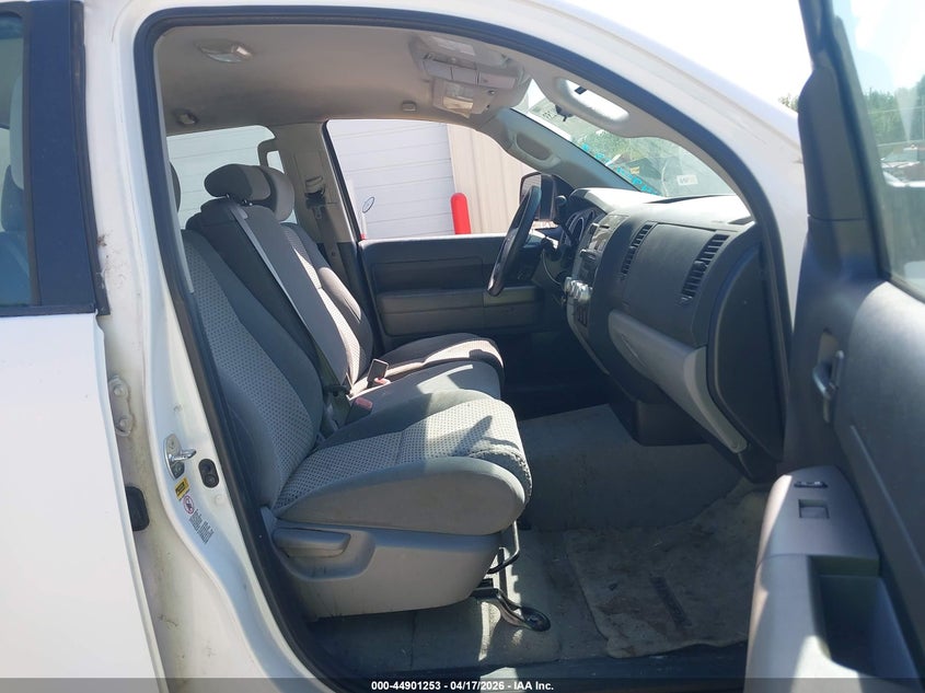 2011 Toyota Tundra Grade 4.6L V8