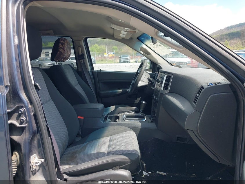 2008 Jeep Grand Cherokee Laredo