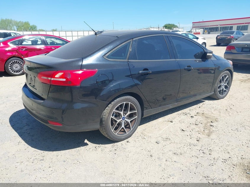 2017 Ford Focus Sel
