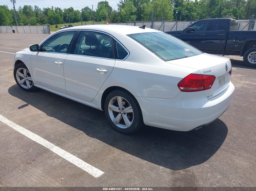2013 Volkswagen Passat 2.0L Tdi Se