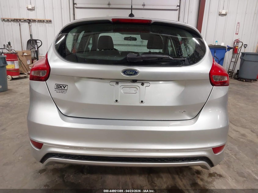 FORD FOCUS 2016 VIN 1FADP3K26GL369893