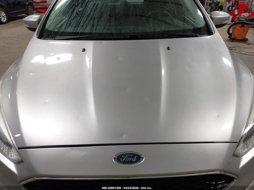 FORD FOCUS 2016 VIN 1FADP3K26GL369893