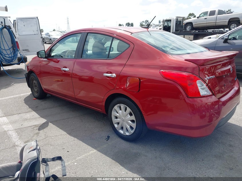 2015 Nissan Versa 1.6 Sv