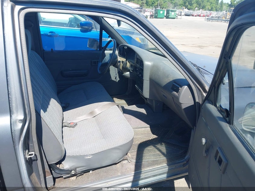 1992 Toyota Pickup 1/2 Ton Sht Wheelbase Dlx